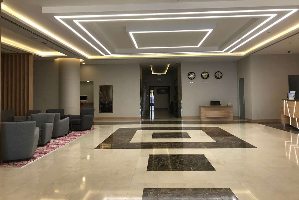 رامادا باي ويندهام ديرة فندق 4*